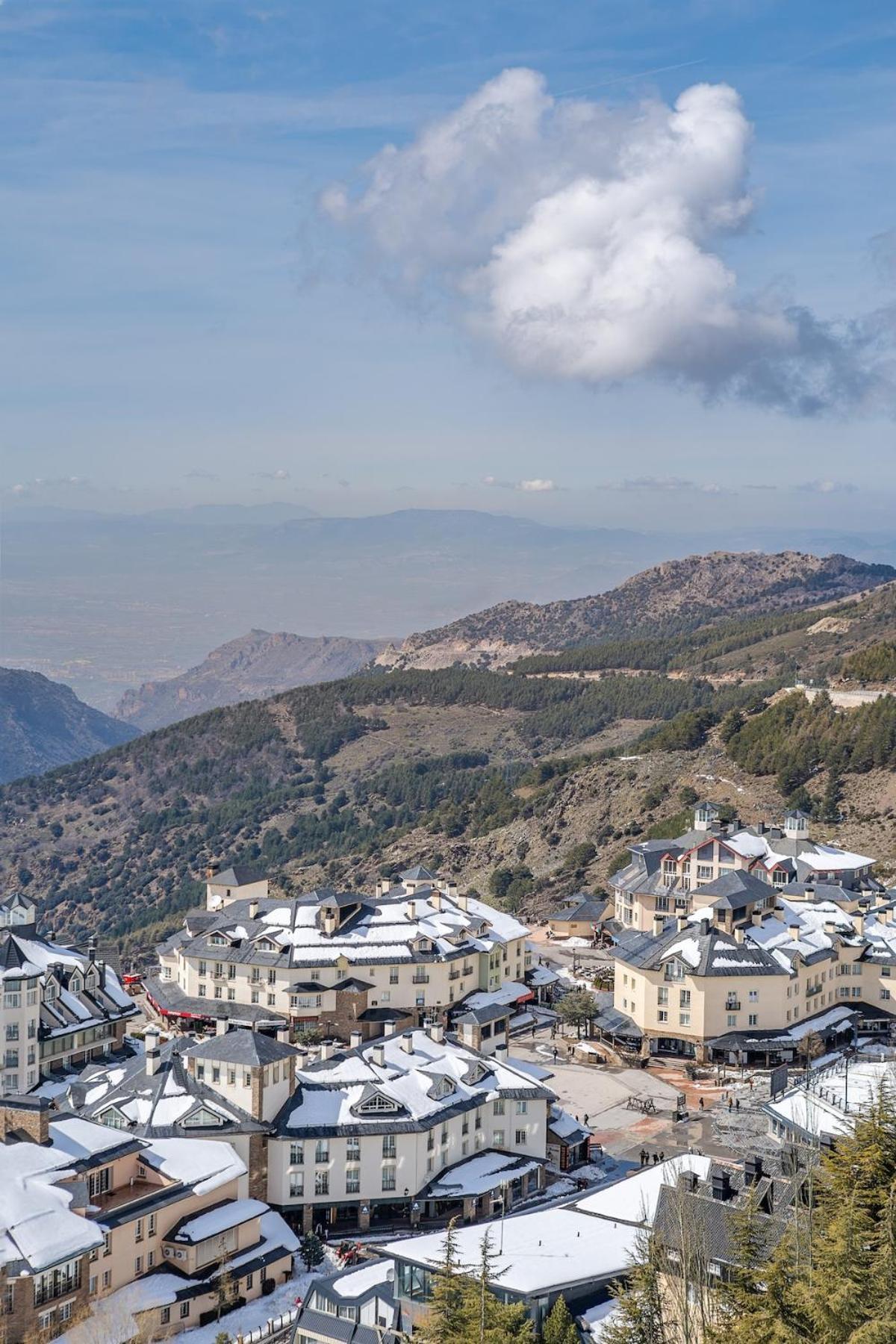 Апартаменти Sierra Nevada A Pie De Pista Ski Екстер'єр фото